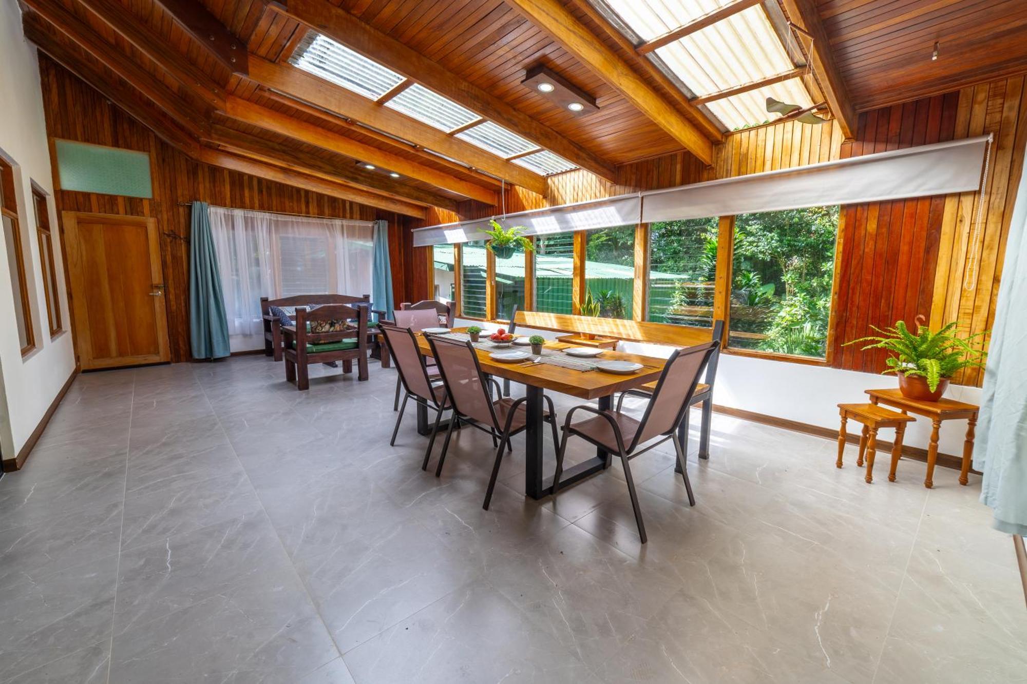 Casa Violeta Home Rentals Monteverde Dış mekan fotoğraf